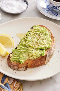Avokadolu Tost